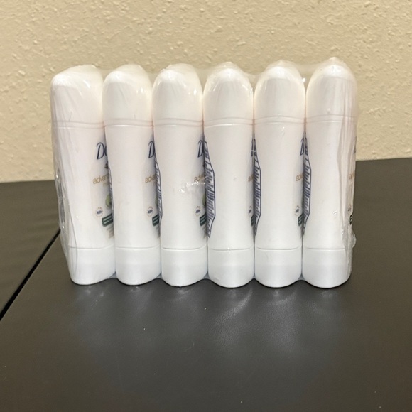 Dove Other - Dove Advanced Care Invisible Deodorant pack of 6